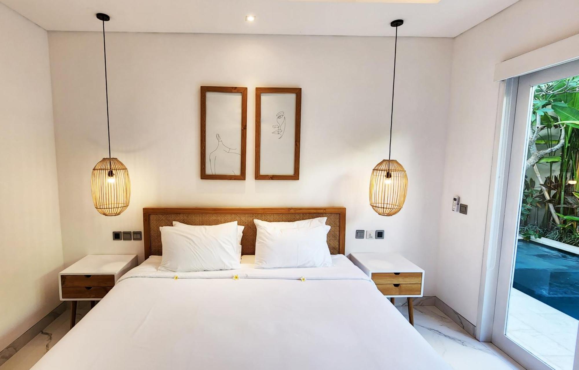 Villa Vana, Sitara Villa Group スミニャック エクステリア 写真