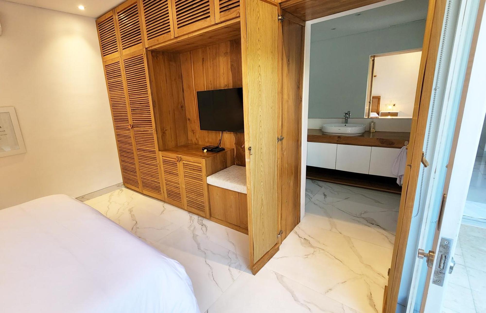 Villa Vana, Sitara Villa Group スミニャック エクステリア 写真
