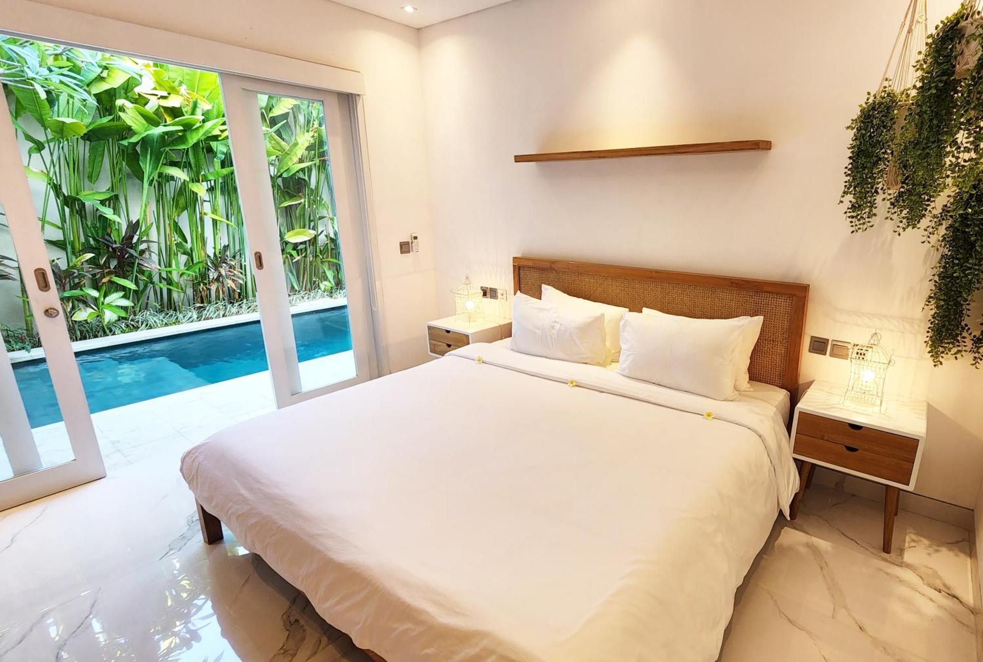 Villa Vana, Sitara Villa Group スミニャック エクステリア 写真